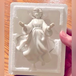 Avon Collectibles Nativity, The Angel, with box
